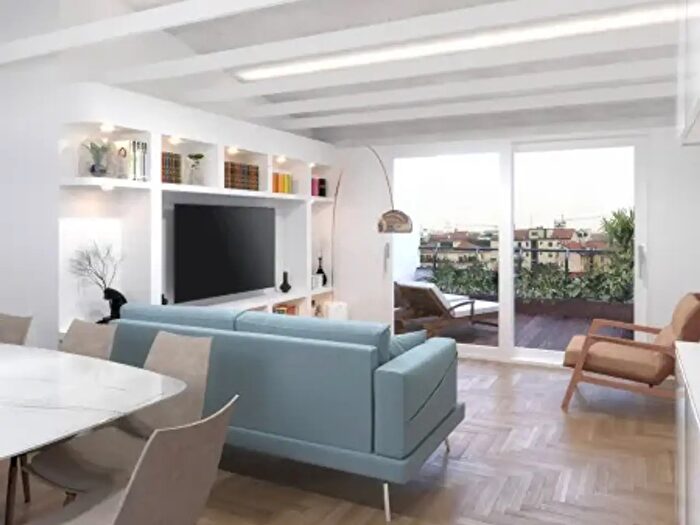 Appartamento quadrilocale in vendita in Via Filippino Lippi, Milano