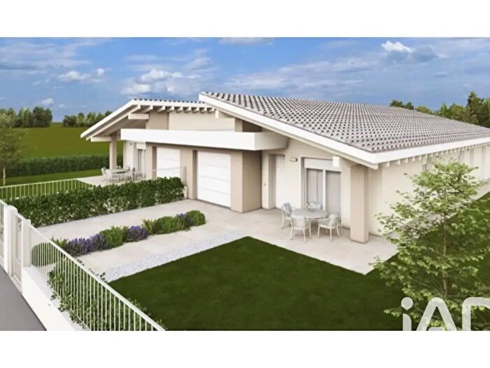 Casa con 5 locali in vendita in Via Arno, Asola