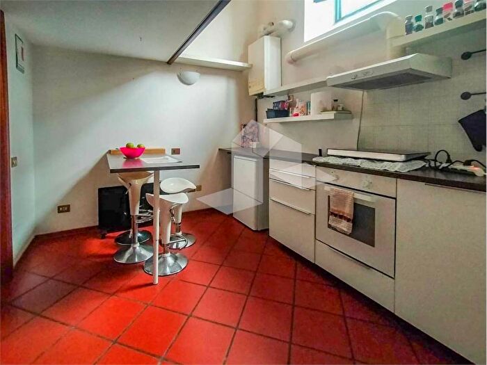 Appartamento bilocale in affitto in Centro Storico, Reggio Emilia