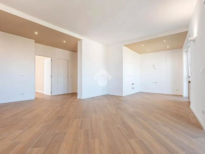 Appartamento con 5 locali in vendita in Via G Rossini, Collegno