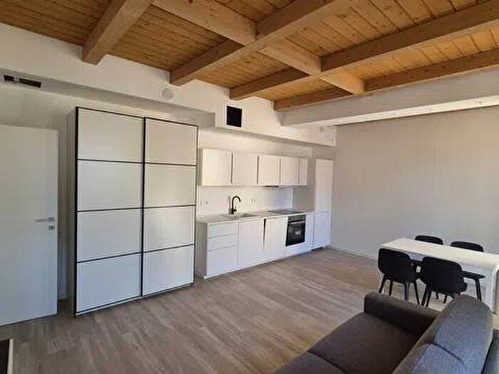 Appartamento monolocale in affitto in Via Edoardo Giraud, Viale Ungheria Mecenate, Milano