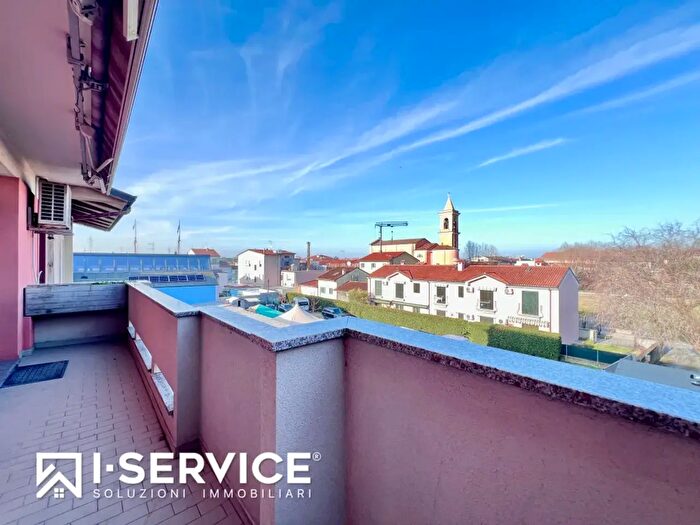 Appartamento trilocale in vendita in Via Cecchini, Cesenatico