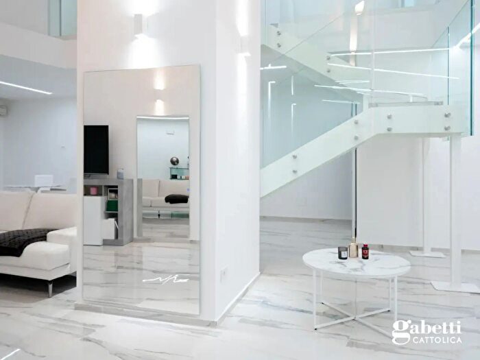 Appartamento quadrilocale in vendita in Cattolica