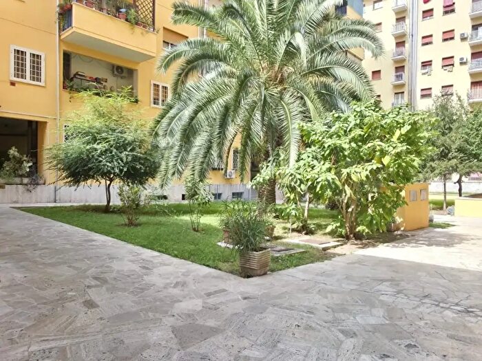 Appartamento bilocale in vendita in Via Tarquinio Collatino, Roma