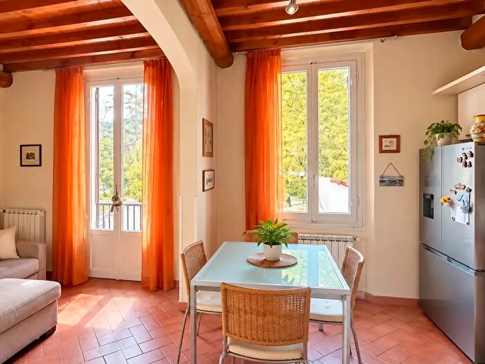 Appartamento quadrilocale in vendita in Via Locchi, Firenze