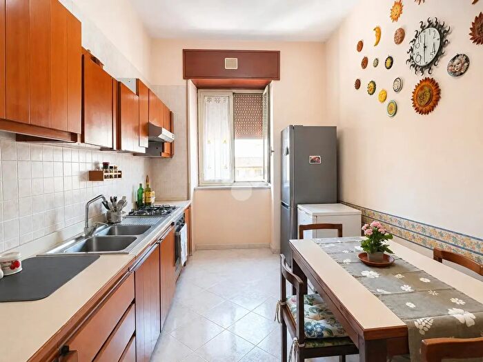 Appartamento quadrilocale in vendita in Via Michelangelo Naldi, Portici