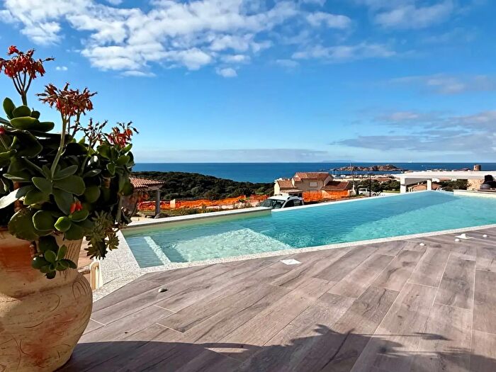 Casa quadrilocale in vendita in Isola Rossa, Trinità dAgultu e Vignola