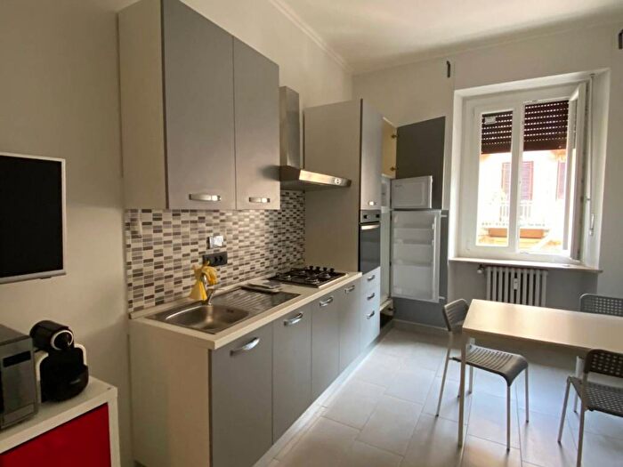 Appartamento trilocale in affitto in Via Ormea, San Salvario Dante, Torino