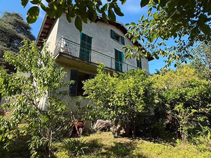 Appartamento quadrilocale in vendita in Via Monte Crocione, Tremezzina