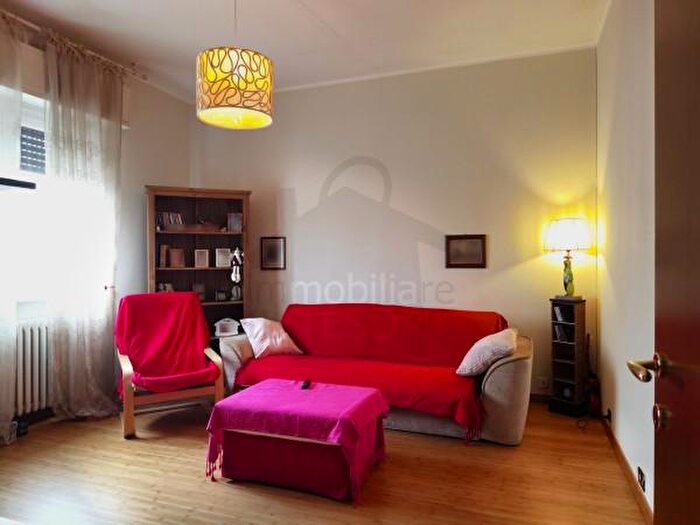 Appartamento con 5 locali in vendita in Via Tenuta, Verucchio