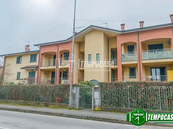 Appartamento bilocale in vendita in Via Circonvallazione, Gudo Visconti