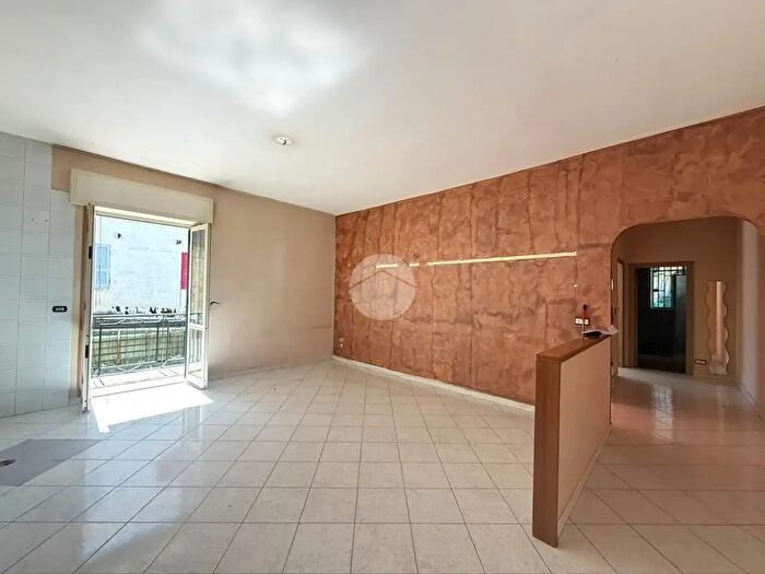 Appartamento trilocale in vendita in Via Palmiro Togliatti, Arzano
