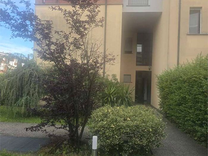 Appartamento bilocale in affitto in Centro, Figino Serenza