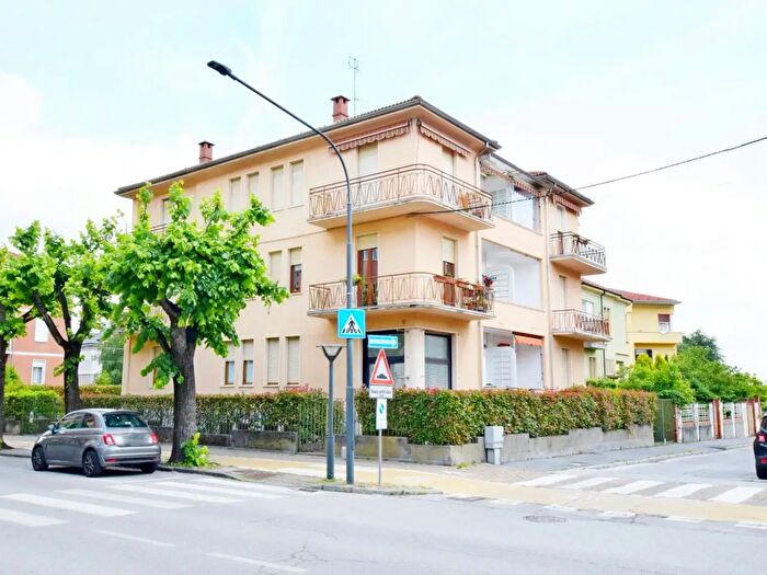 Appartamento con 5 locali in vendita in Corso Italia, Mondovi