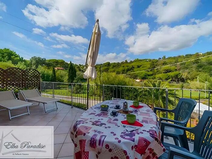 Appartamento bilocale in vendita in Località Straccoligno, Capoliveri