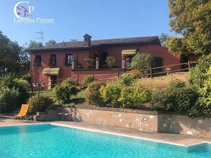 Casa con 15 locali in vendita in Via Bagnolo Snc, Castrocaro Terme e Terra del Sole