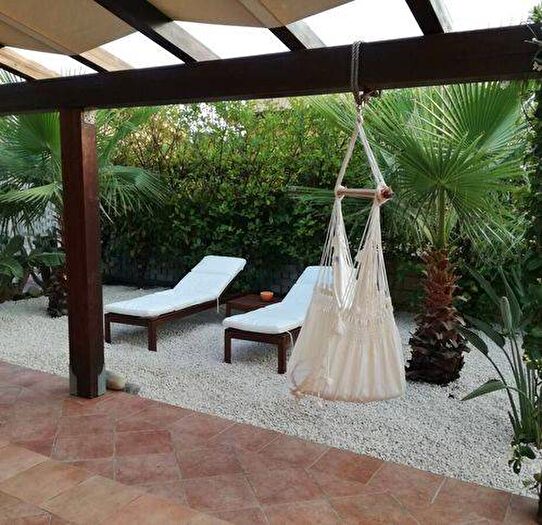 Casa con 5 locali in affitto in Viale Cefalu, Campofelice di Roccella