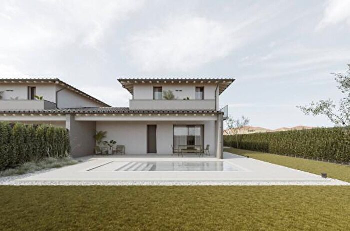 Casa con 5 locali in vendita in Via Alessandro Manzoni, Montichiari