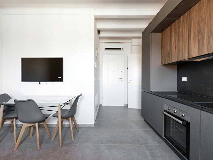 Appartamento bilocale in affitto in Via Mario de Maria, Bolognina, Bologna