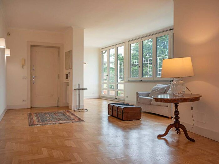 Casa quadrilocale in affitto in Africano Villa Chigi, Roma