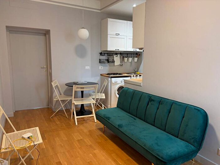 Appartamento bilocale in affitto in Via Giuseppe Meda, Pezzotti Meda, Milano