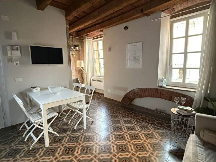 Appartamento bilocale in affitto in Magenta Arnaldo, Brescia