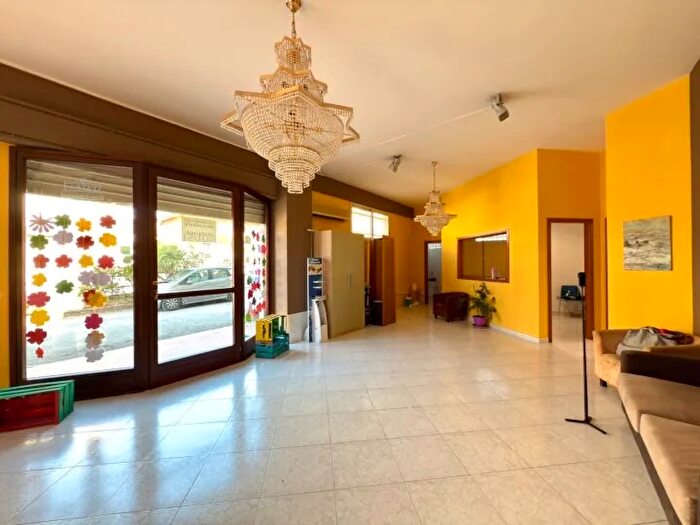 Appartamento quadrilocale in affitto in Partinico Via Edison, Partinico