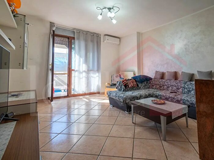 Appartamento trilocale in vendita in Via Strauss, Pieve Emanuele