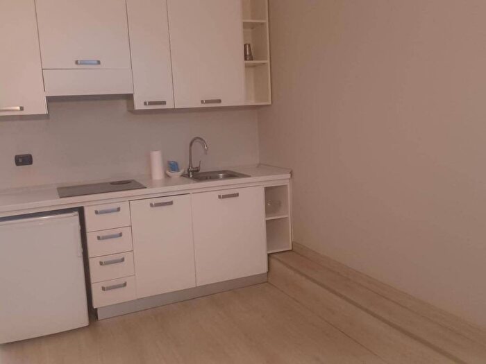 Appartamento bilocale in affitto in Corso San Gottardo, Milano