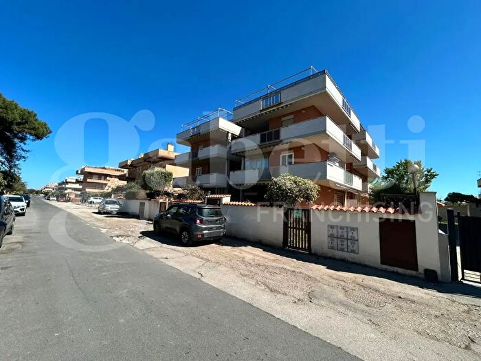 Appartamento trilocale in vendita in Via Bologna, Ardea