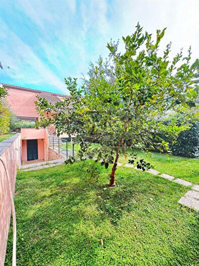 Casa con 7 locali in vendita in Via della Poiana, Fondi