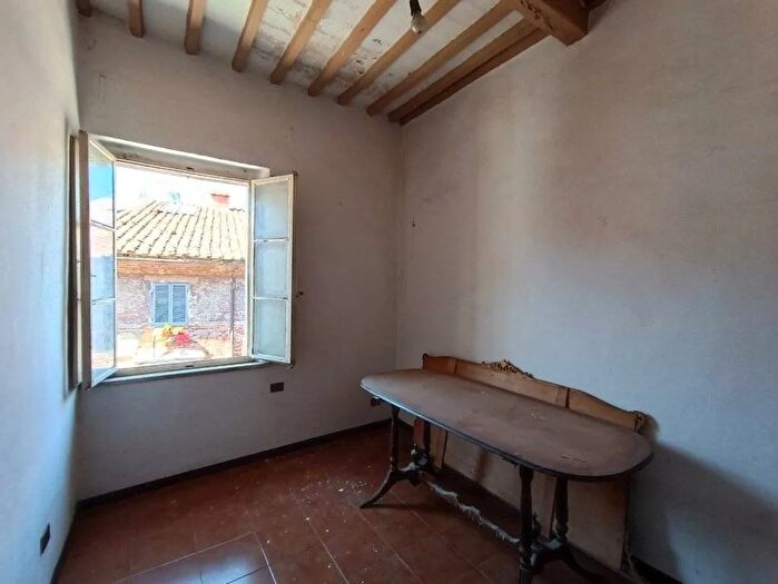 Appartamento quadrilocale in vendita in Via Pietro Vannucci, Citta Della Pieve