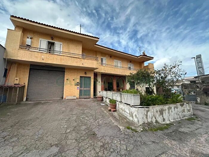 Casa quadrilocale in vendita in Via Cutoli, Ottaviano