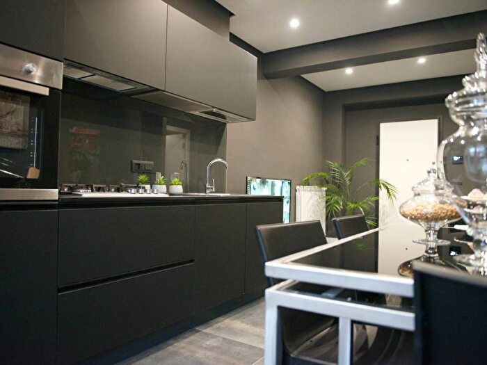 Appartamento trilocale in affitto in Via San Giuseppe, Reggia di Caserta, Caserta