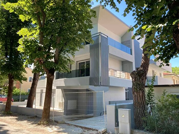 Appartamento quadrilocale in vendita in Fano