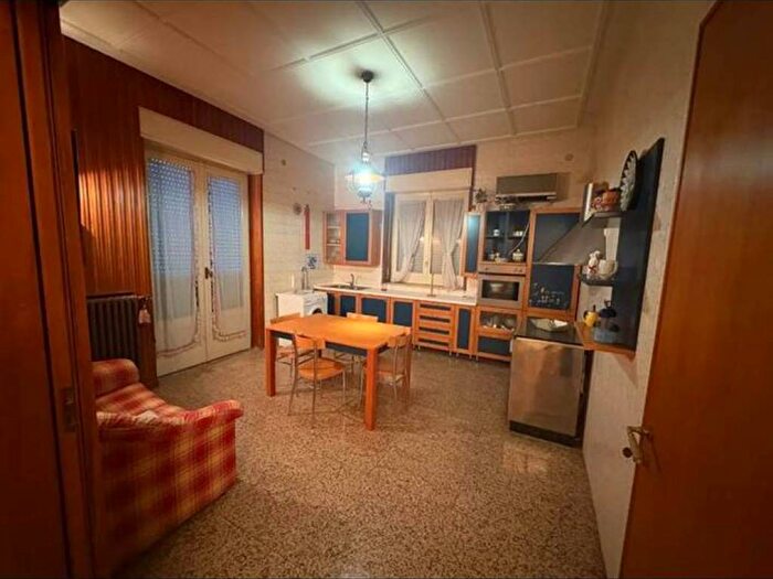 Appartamento trilocale in affitto in Via Cavour No Number, Centro, Carlentini