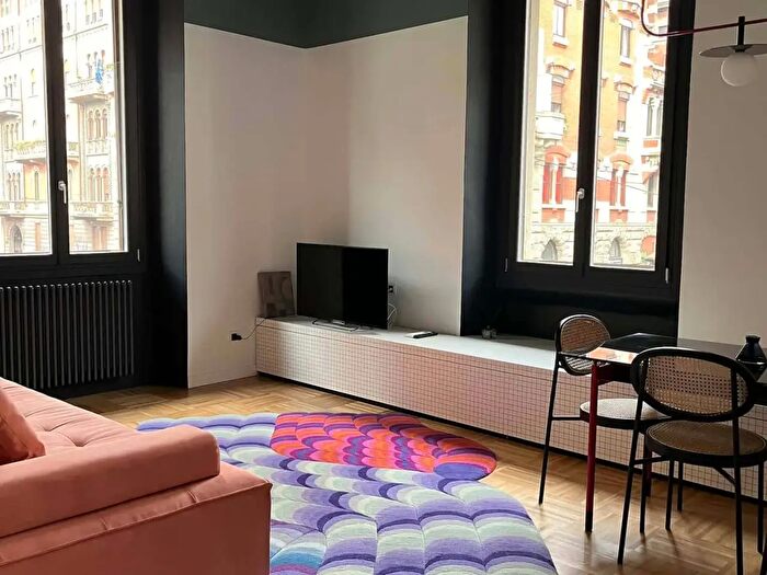 Appartamento monolocale in affitto in Via Luigi Settembrini, Milano