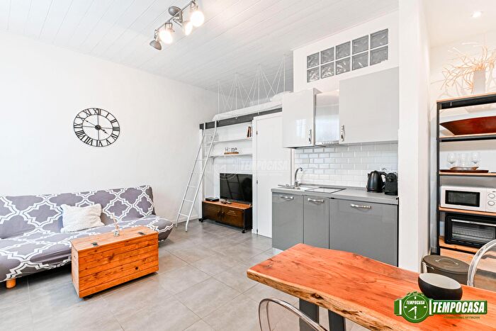 Appartamento monolocale in vendita in Via Marco Aurelio, Milano