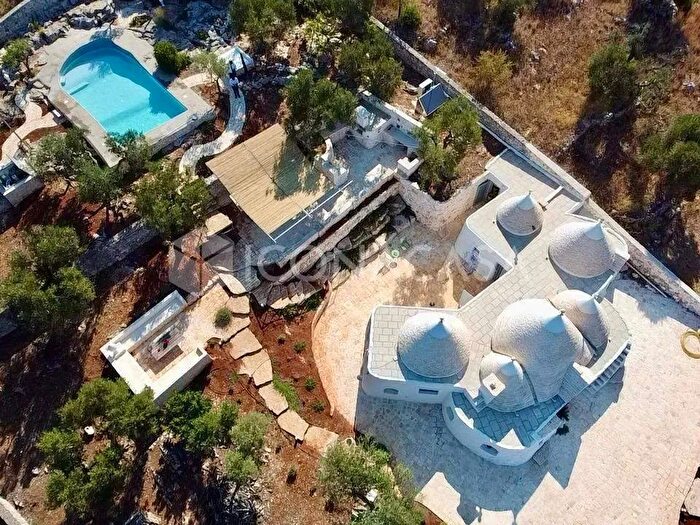 Appartamento trilocale in vendita in Strada Statale SNC, Ostuni