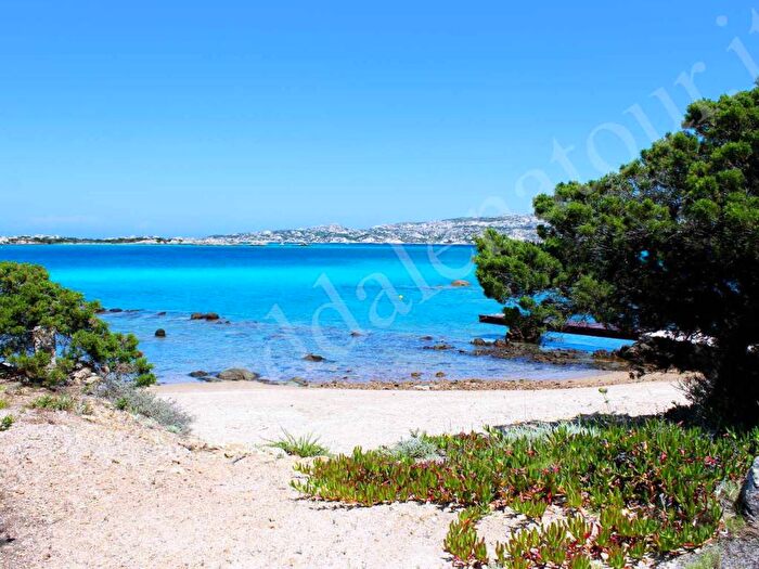 Casa con 6 locali in affitto in Località Marina dei Giradinelli, La Maddalena