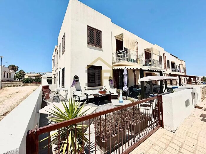 Casa trilocale in vendita in Via La Piana Snc, San Vito Lo Capo