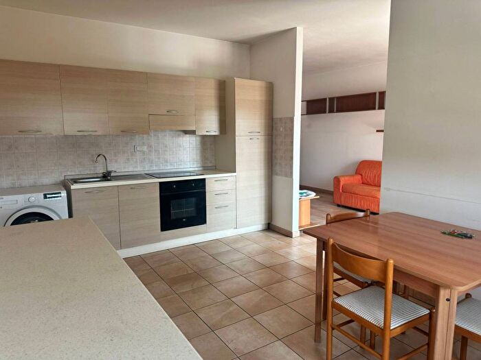 Appartamento trilocale in affitto in via gramsci, Ospedale Volturno, Parma