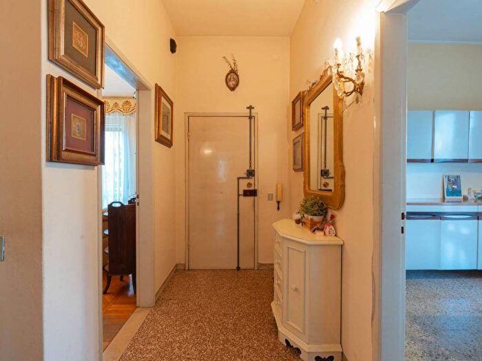 Appartamento con 6 locali in vendita in Via Limana, Buon Pastore Parco Amendola, Modena