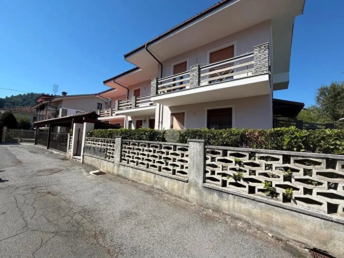 Appartamento trilocale in affitto in Via Cottolengo, Barge