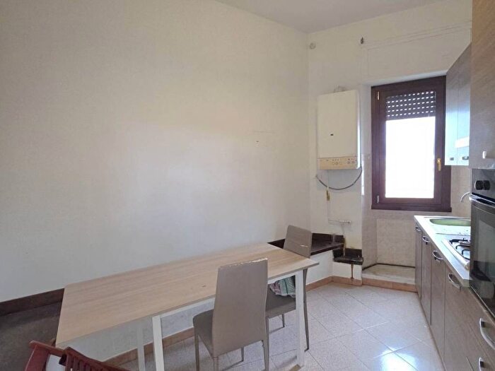 Casa trilocale in affitto in Viale Novembre, Murialdo Cappuccini, Viterbo