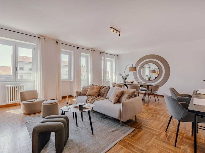 Appartamento quadrilocale in affitto in Via Andrea Costa, Casoretto, Milano