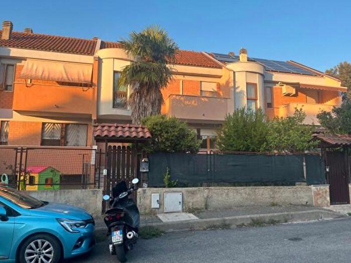 Casa con 5 locali in vendita in Via Gaetano Donizetti, Civitavecchia