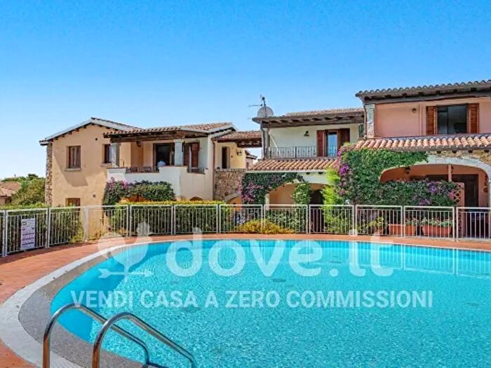 Appartamento trilocale in vendita in Via Cala Girgolu Snc, San Teodoro