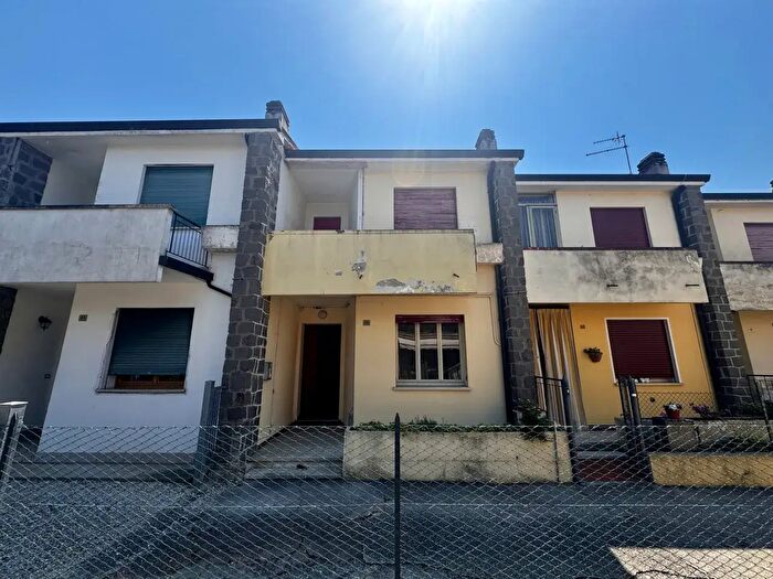 Casa trilocale in vendita in Via IV Novembre, Ospedaletto Euganeo