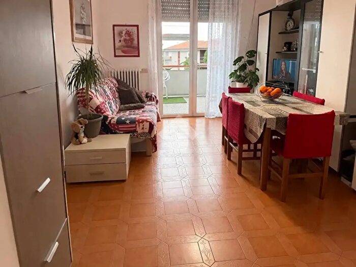 Appartamento trilocale in vendita in Viale dei Mille, Cesenatico